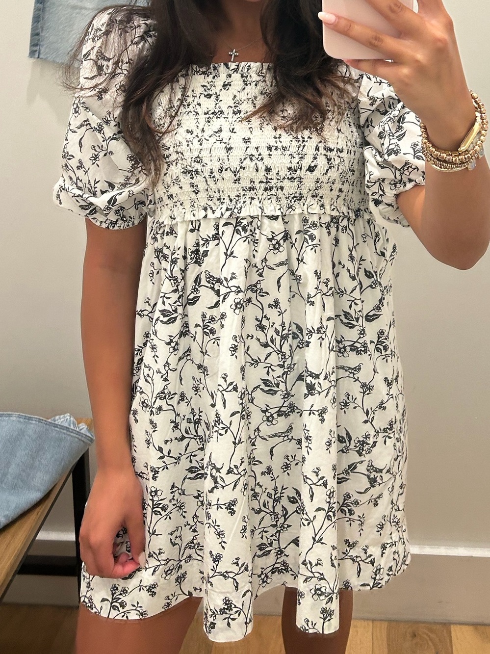 American Eagle Outfitters White Floral Smocked Puff-Sleeve Dress